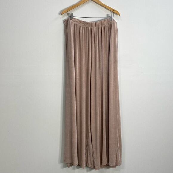 Fashion Nova Slinky Pant Set 2X Beige - Picture 4 of 15